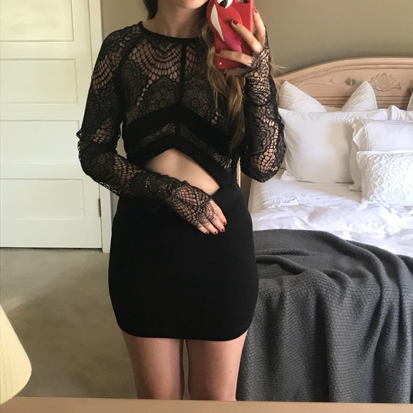 For ♥️&🍋s BLACK LACE SAMPLE DRESS🖤 - Picture 3 of 8